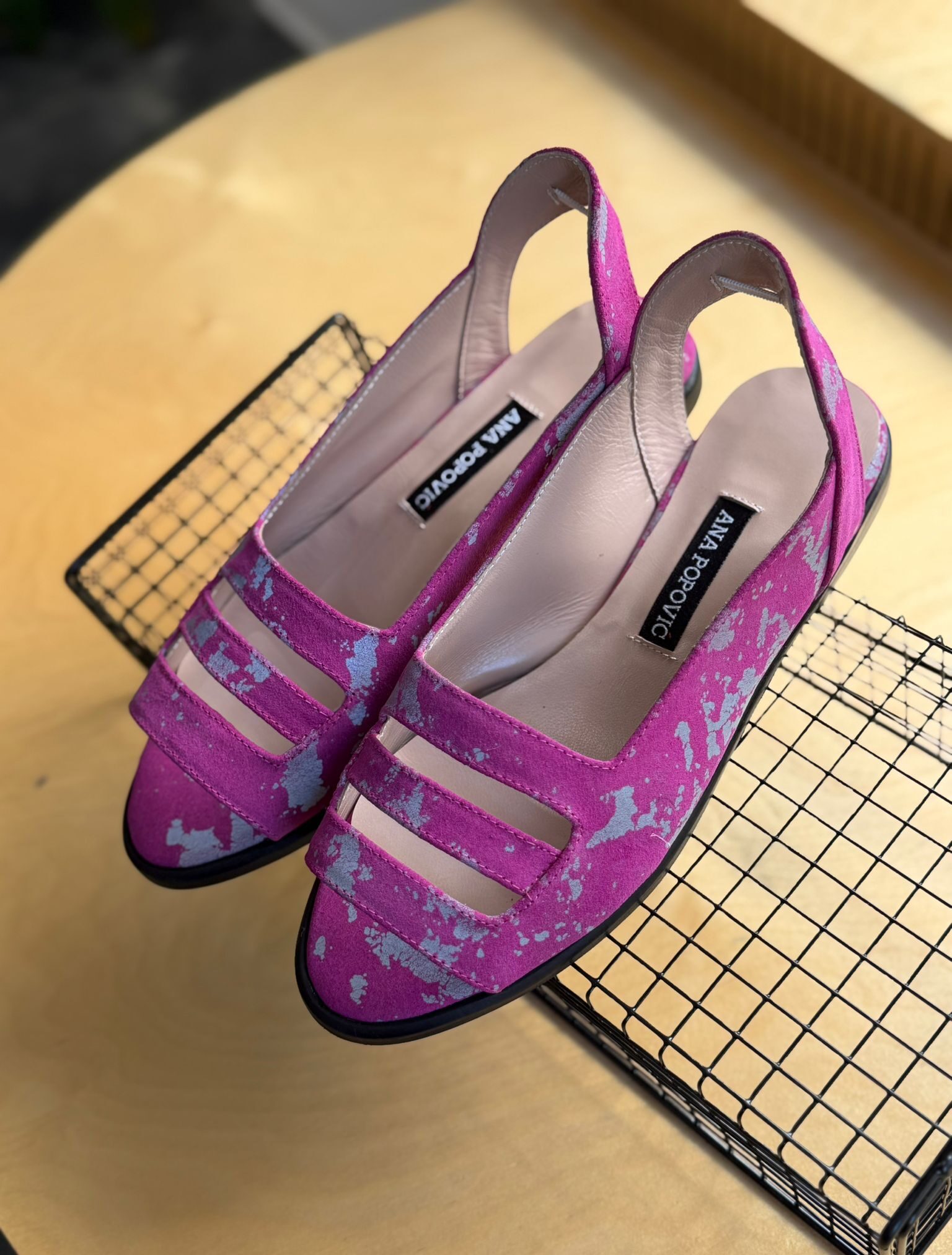 Boka ~ Rebel Pink